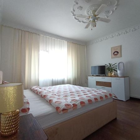Dove Apartment Sibiu Exterior foto